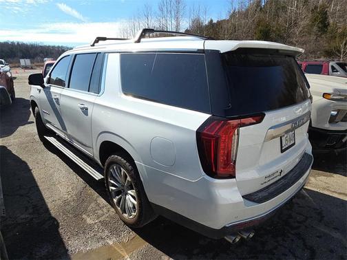2022 GMC Yukon XL Denali