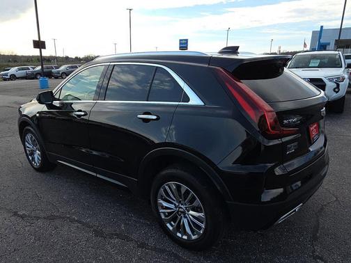 Stellar Black Metallic 2024 Cadillac XT4 Premium Luxury