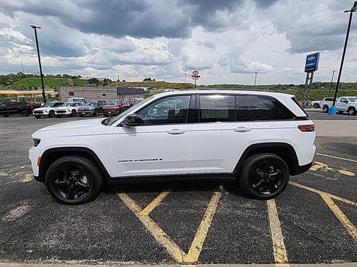 2023 Jeep Grand Cherokee Limited X