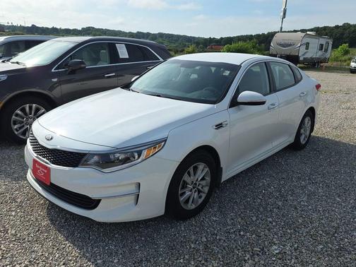 Snow White Pearl 2016 Kia Optima LX