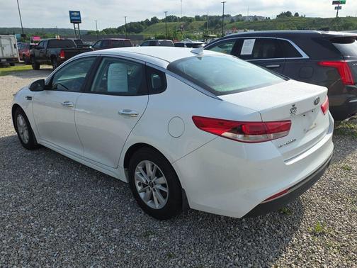 Snow White Pearl 2016 Kia Optima LX