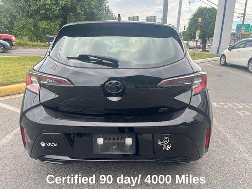 Midnight Black Metallic 2021 Toyota Corolla Hatchback SE