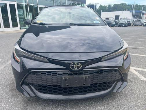 Midnight Black 2021 Toyota Corolla Hatchback SE