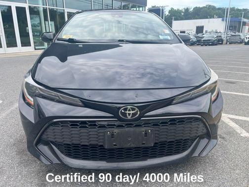 Midnight Black Metallic 2021 Toyota Corolla Hatchback SE