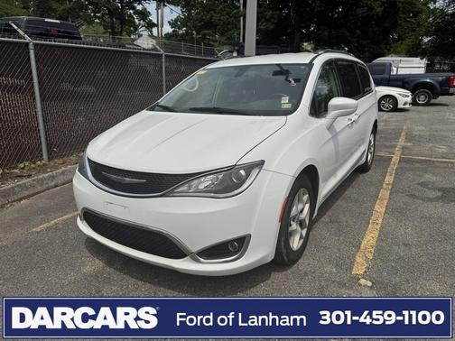 2020 Chrysler Pacifica Touring-L