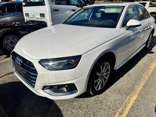 2022 Audi A4 40 Premium