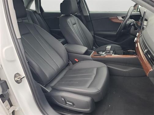 2022 Audi A4 40 Premium