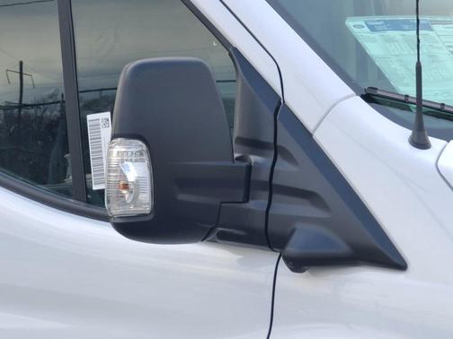 2025 Ford Transit-250 148 WB Medium Roof Cargo