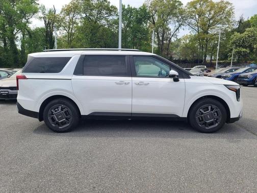 2025 Kia Carnival Hybrid EX