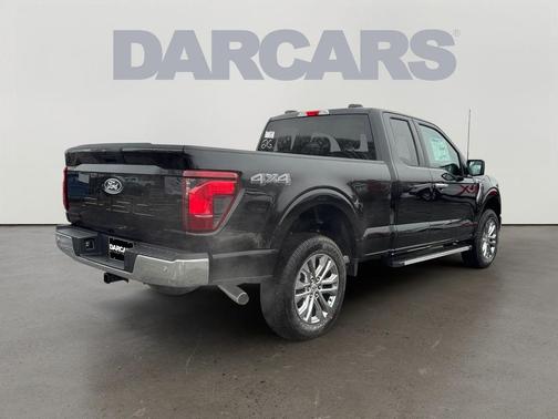 Agate Black Metallic 2026 Ford F-150 XLT
