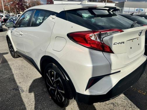 2019 Toyota C-HR XLE