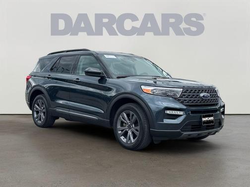 Blue Metallic 2023 Ford Explorer XLT