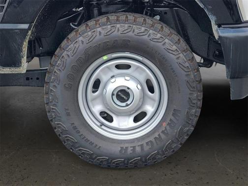 2025 Ford F-250 XL