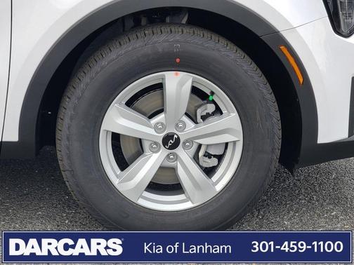 2025 Kia Sorento LX