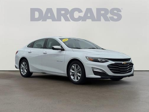 Summit White 2024 Chevrolet Malibu LT