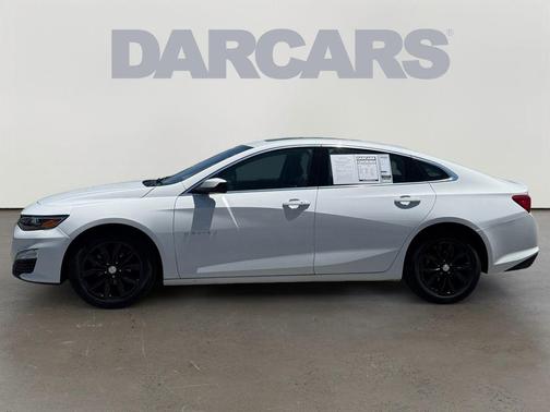 Summit White 2024 Chevrolet Malibu LT