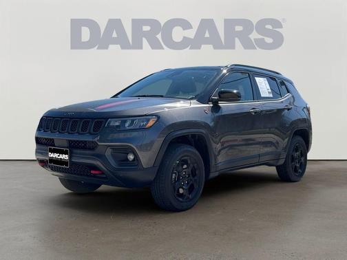 Granite Crystal Clearcoat Metallic 2023 Jeep Compass Trailhawk