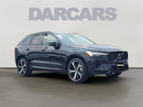 2025 Volvo XC60 Plug-In Hybrid T8 Ultra