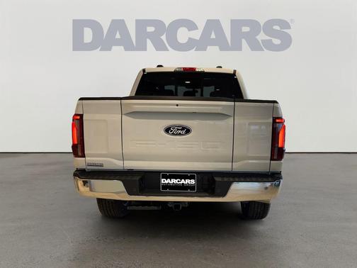 Star White 2026 Ford F-150 Lariat