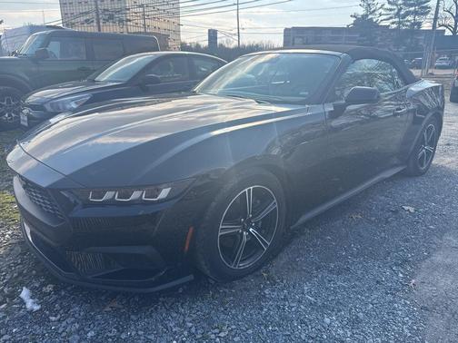 2024 Ford Mustang EcoBoost Premium