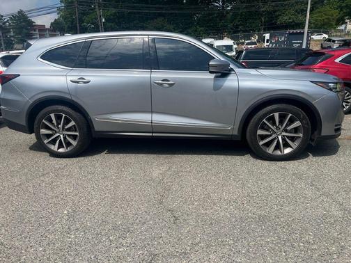 Lunar Silver Metallic 2025 Acura MDX Technology Package