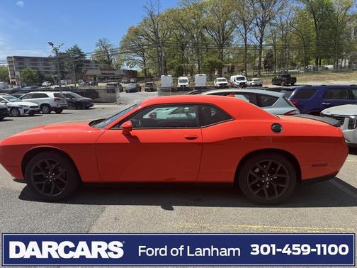 2022 Dodge Challenger SXT