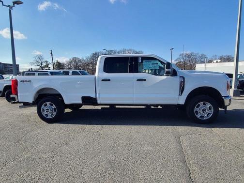 2025 Ford F-250 XLT