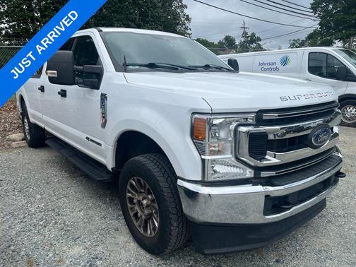 Oxford White 2022 Ford F-250 XLT