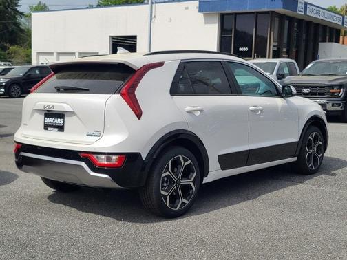 2025 Kia Niro EX Touring