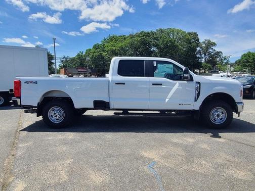 2025 Ford F-350 XL