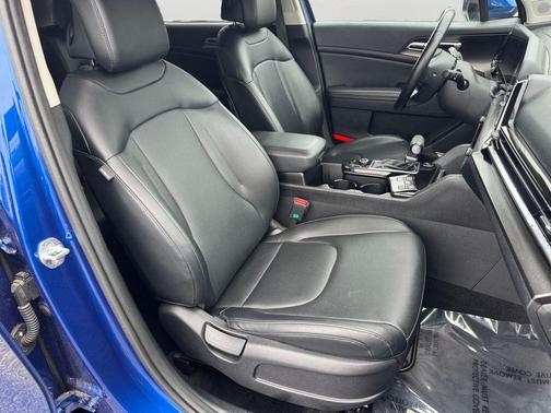 Sapphire Blue 2023 Kia Sportage EX