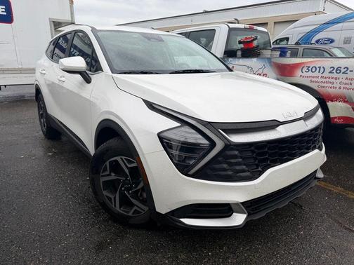 2024 Kia Sportage LX