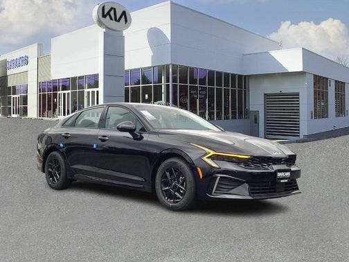 2025 Kia K5 LXS