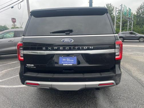 Black Metallic 2023 Ford Expedition Platinum