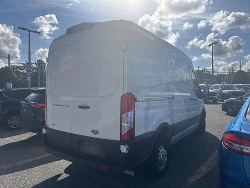 2023 Ford Transit-250 Base