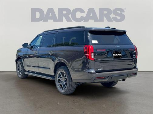 Dark Matter Gray Metallic 2026 Ford Expedition Max Platinum
