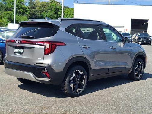 2025 Kia Seltos EX