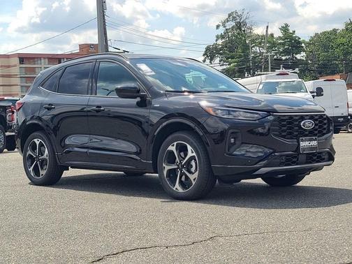 2025 Ford Escape ST-Line Elite
