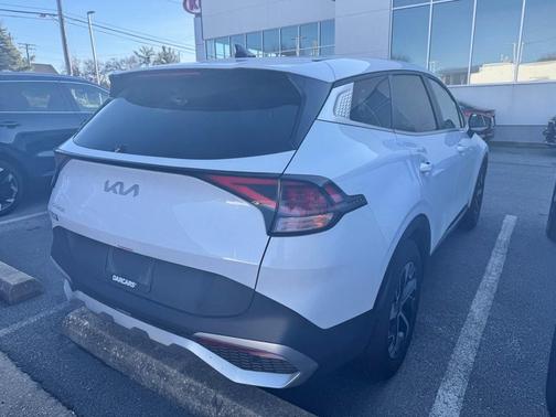 2024 Kia Sportage LX