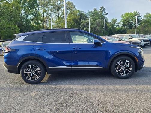 2025 Kia Sportage EX