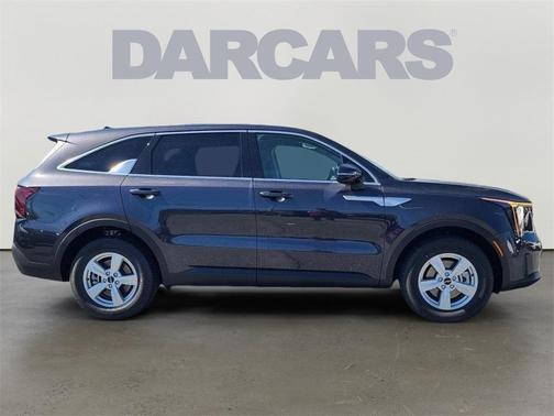 2025 Kia Sorento LX