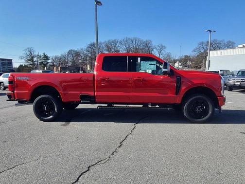 2025 Ford F-250 Lariat