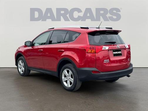 Barcelona Red Metallic 2014 Toyota RAV4 XLE