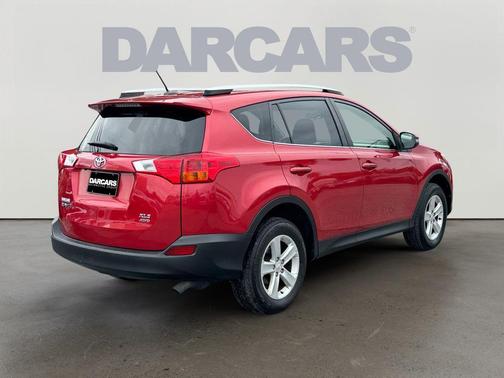 Barcelona Red Metallic 2014 Toyota RAV4 XLE