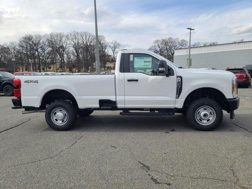 2025 Ford F-250 XLT