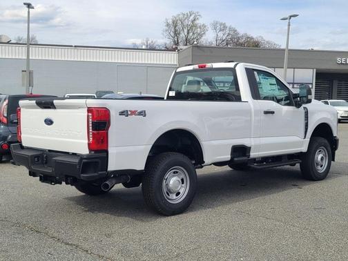 2025 Ford F-250 XLT