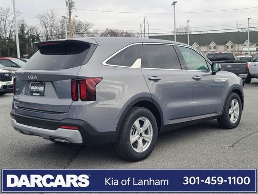 2025 Kia Sorento LX
