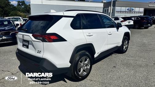 2025 Toyota RAV4 Hybrid XLE