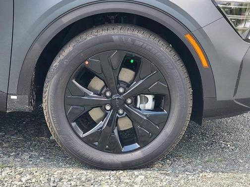 2025 Kia Sportage Plug-In Hybrid X-Line
