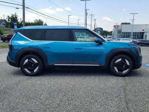 2026 Kia EV9 Wind